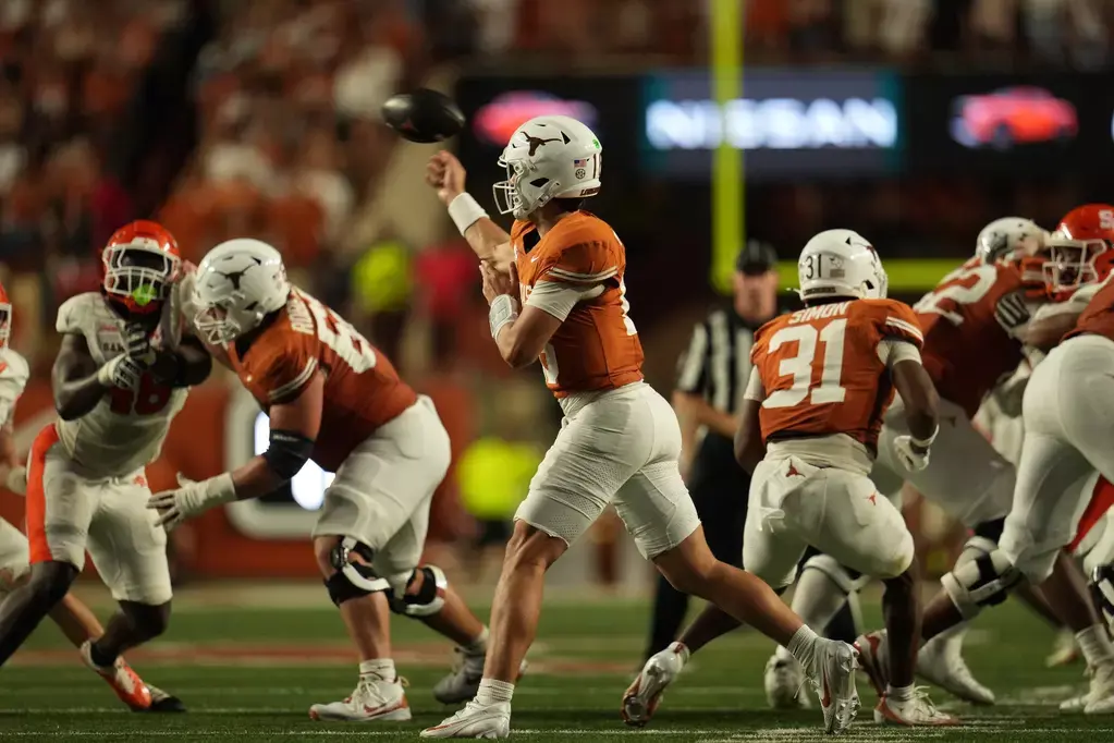 Saturday Spotlight: Texas vs. Florida to Battle in The&nbsp;Swamp