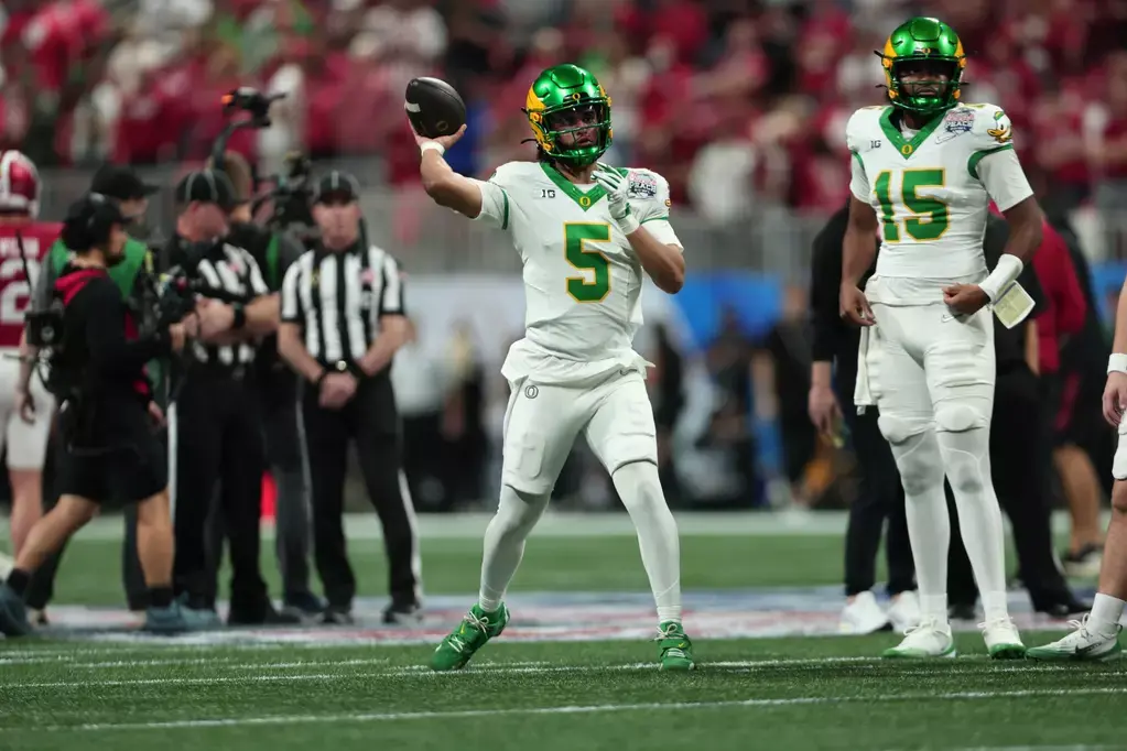 One Moore Year: Dante Moore Returns to Oregon for 2026